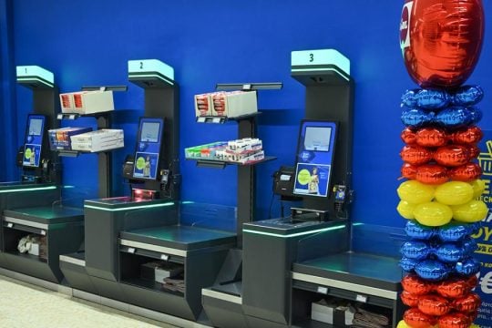Lidl Ελλάς: self-checkout ταμεία στα περισσότερα σούπερ μάρκετ - Σε ποια πόλη βρίσκεται το μεγαλύτερο κατάστημα